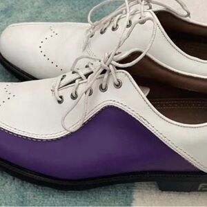 Footjoy Icon Traditional Golf Shoes White W/ Purple Saddle Men's size 11.5